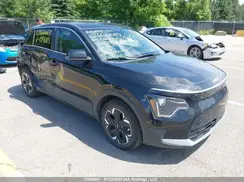KNDCP3L1XR5079689 2024 KIA NIRO