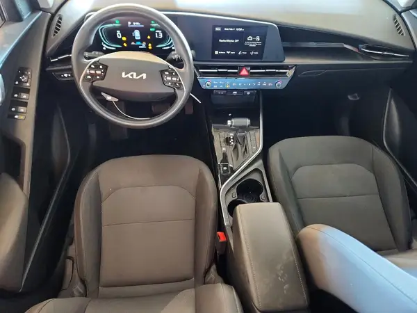 KNDCP3LE0P5082567 2023 KIA NIRO - Image 8