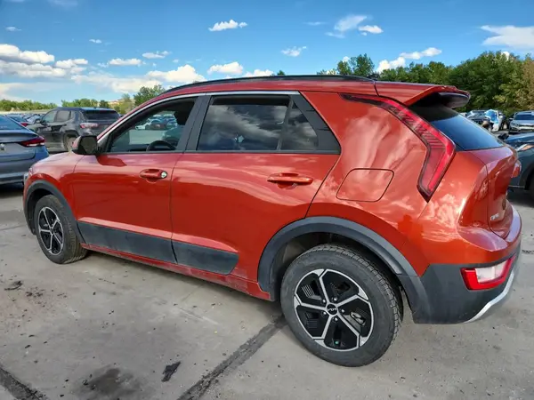 KNDCP3LE0P5094122 2023 KIA NIRO - Image 2