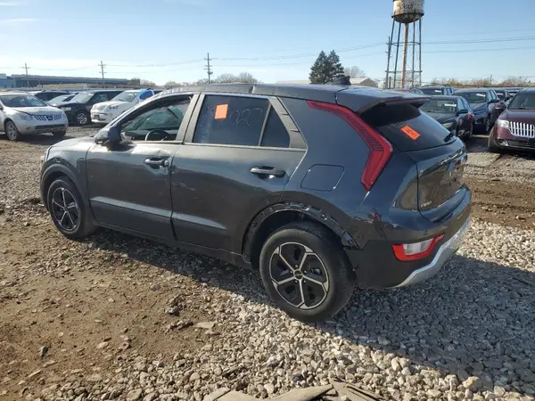 KNDCP3LE0P5116961 2023 KIA NIRO - Image 2