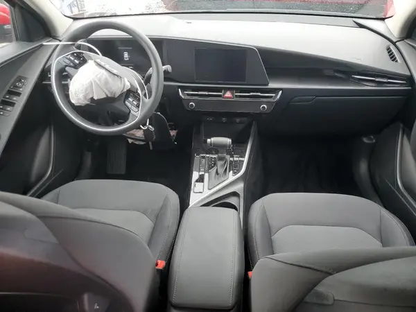 KNDCP3LE0R5137117 2024 KIA NIRO - Image 8