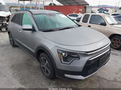KNDCP3LE0S5307708 2025 KIA NIRO