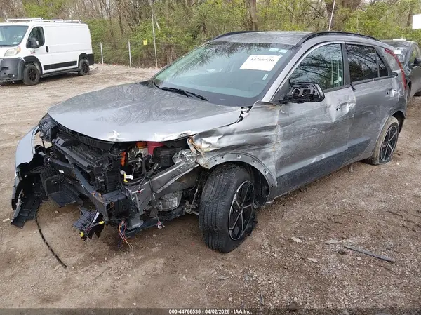 KNDCP3LE0S5309605 2025 KIA NIRO - Image 2