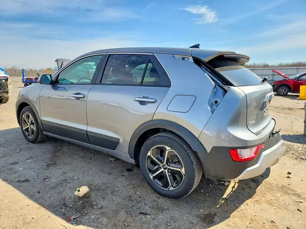 KNDCP3LE0T5319522 2026 KIA NIRO - Image 2