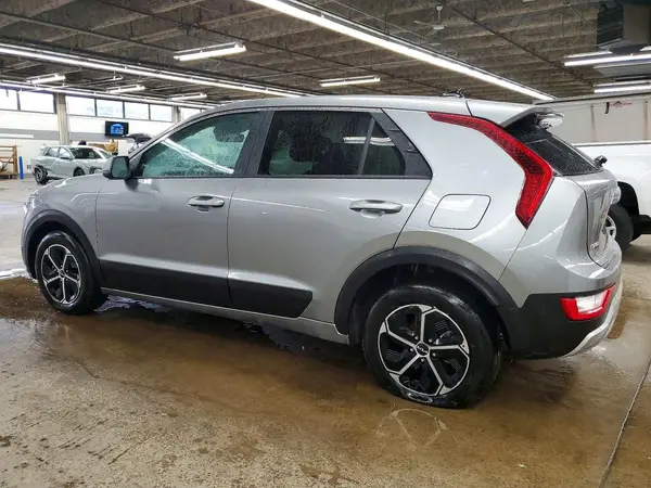 KNDCP3LE0T5321500 2026 KIA NIRO - Image 2