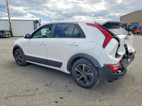 KNDCP3LE0T5326793 2026 KIA NIRO - Image 2