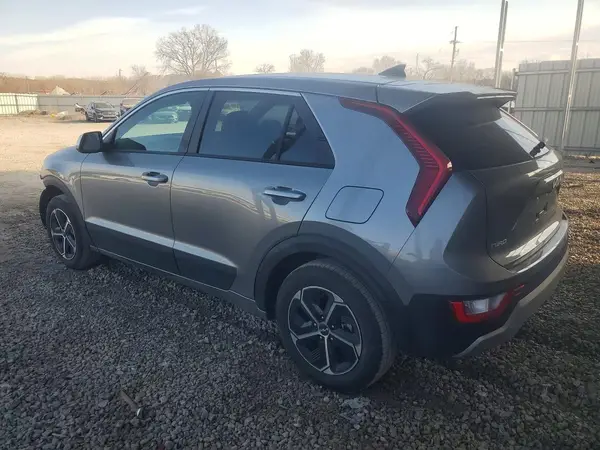 KNDCP3LE0T5332593 2026 KIA NIRO - Image 2