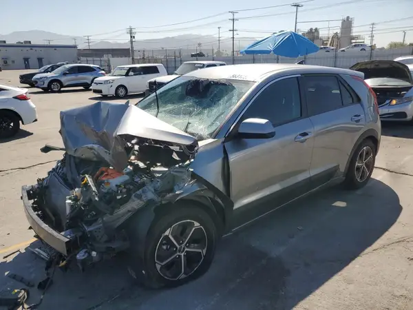 KNDCP3LE1P5066829 2023 KIA NIRO - Image 1