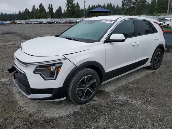 KNDCP3LE1P5117245 2023 KIA NIRO - Image 1