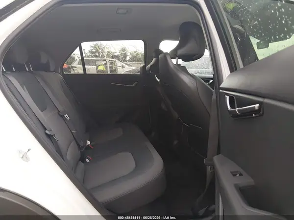 KNDCP3LE1R5119323 2024 KIA NIRO - Image 8