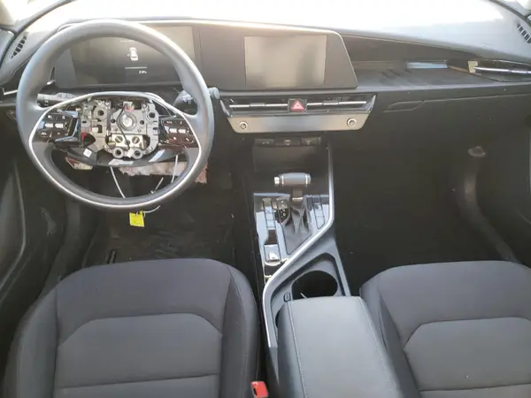 KNDCP3LE1R5175407 2024 KIA NIRO - Image 8