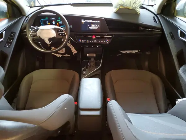 KNDCP3LE1T5318119 2026 KIA NIRO - Image 8