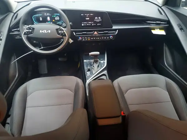 KNDCP3LE1T5325877 2026 KIA NIRO - Image 8