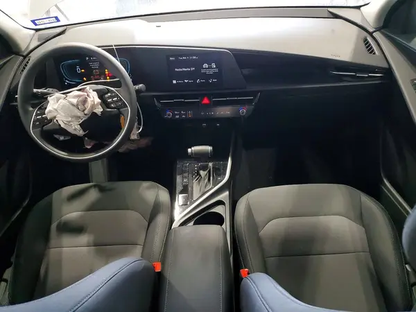 KNDCP3LE1T5327306 2026 KIA NIRO - Image 8