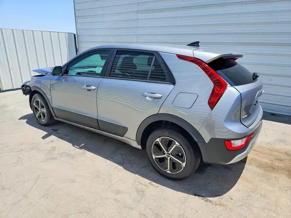 KNDCP3LE1T5344025 2026 KIA NIRO - Image 2