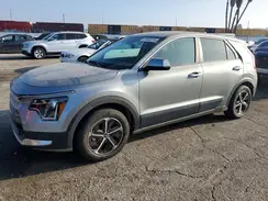 KNDCP3LE2P5069996 2023 KIA NIRO