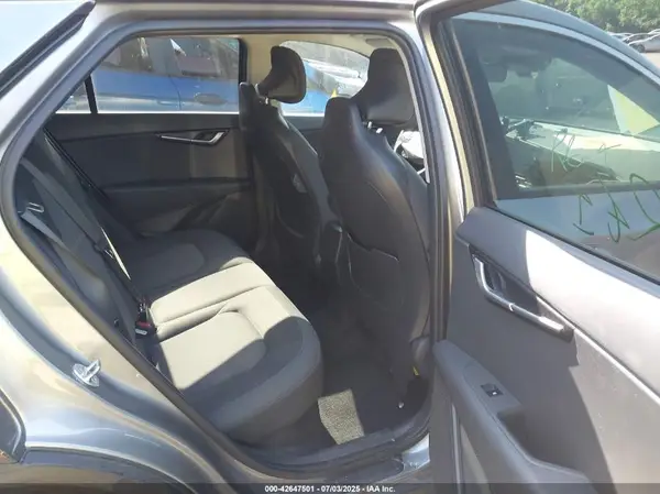 KNDCP3LE2P5070095 2023 KIA NIRO - Image 8
