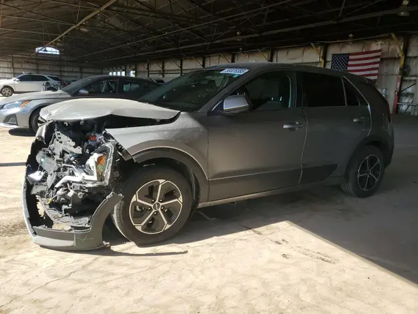 KNDCP3LE2P5081954 2023 KIA NIRO - Image 1