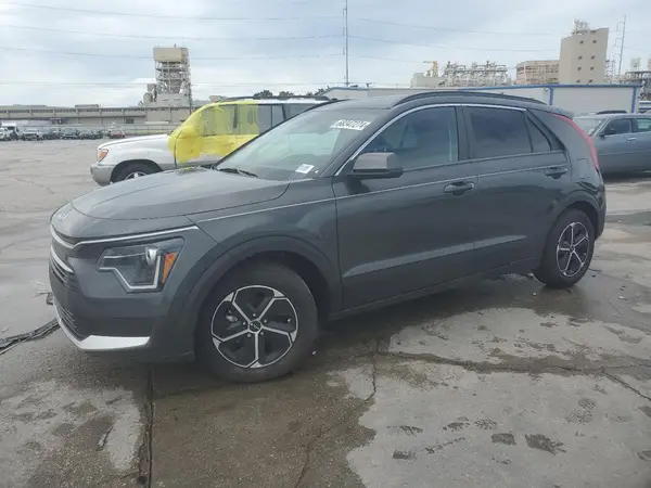 KNDCP3LE2R5133652 2024 KIA NIRO - Image 1