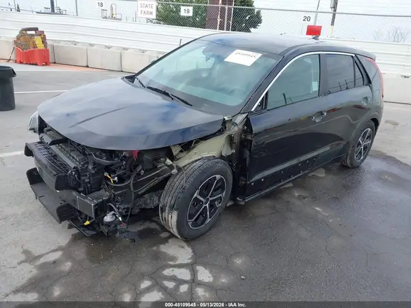 KNDCP3LE2S5234986 2025 KIA NIRO - Image 2