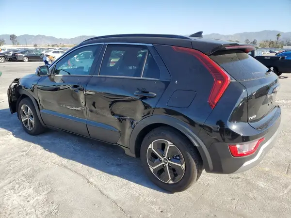 KNDCP3LE2S5238679 2025 KIA NIRO - Image 2