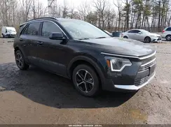 KNDCP3LE2S5263050 2025 KIA NIRO