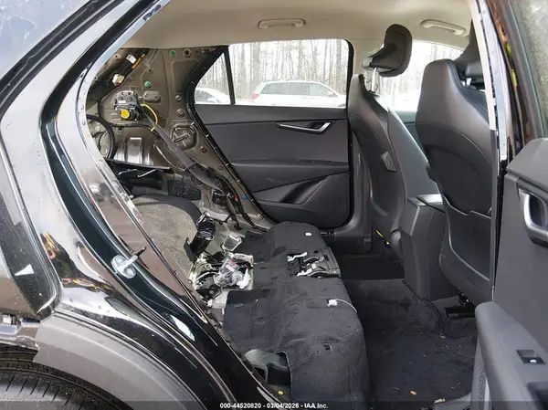 KNDCP3LE2S5263050 2025 KIA NIRO - Image 8