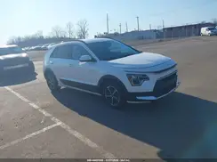 KNDCP3LE2S5304728 2025 KIA NIRO