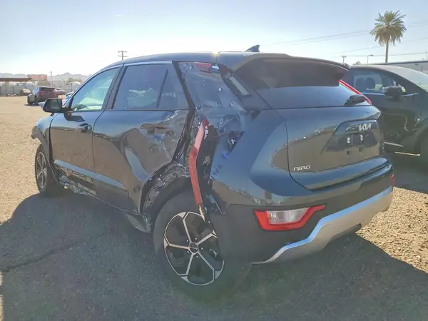 KNDCP3LE2T5319358 2026 KIA NIRO - Image 2