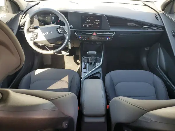 KNDCP3LE2T5330716 2026 KIA NIRO - Image 8