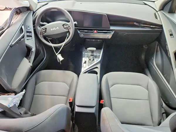 KNDCP3LE2T5339819 2026 KIA NIRO - Image 8