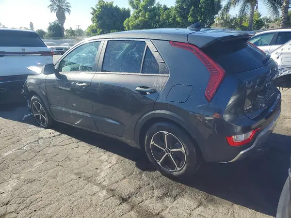KNDCP3LE2T5343837 2026 KIA NIRO - Image 2