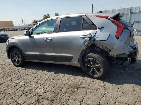 KNDCP3LE3P5081932 2023 KIA NIRO - Image 2