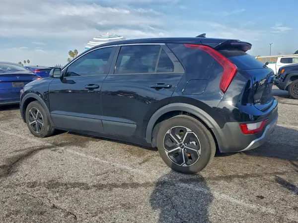 KNDCP3LE3P5098018 2023 KIA NIRO - Image 2