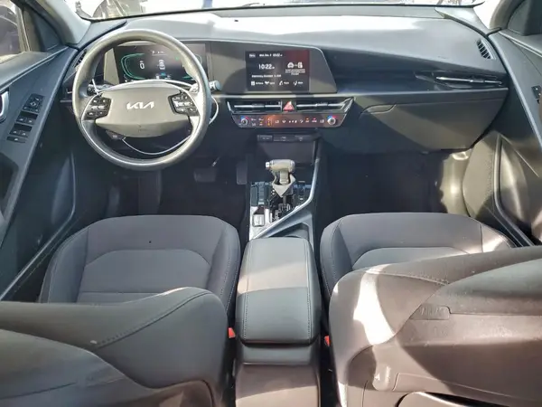 KNDCP3LE3P5098018 2023 KIA NIRO - Image 8