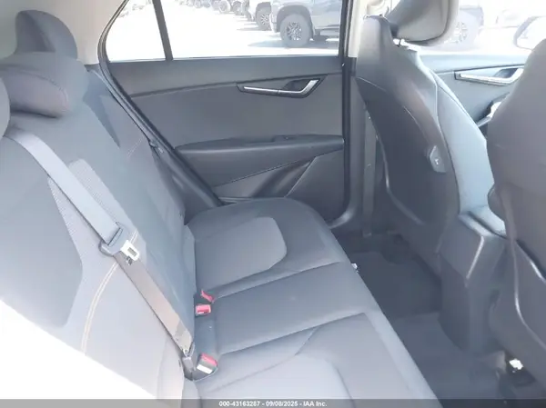 KNDCP3LE3R5148600 2024 KIA NIRO - Image 8