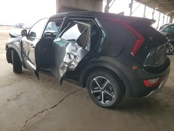 KNDCP3LE3R5184495 2024 KIA NIRO - Image 2