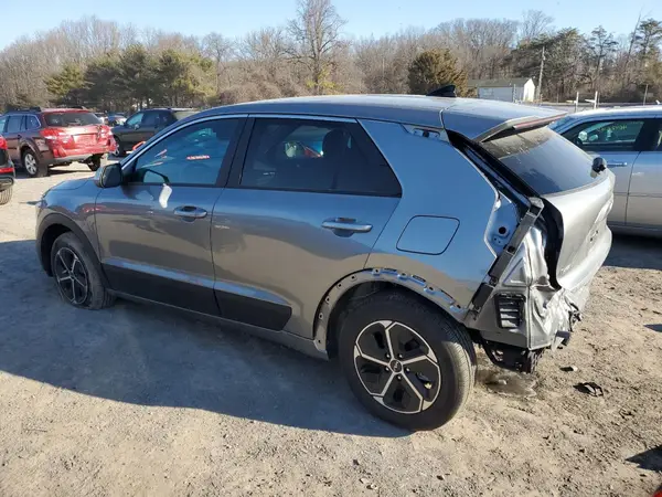 KNDCP3LE3S5223592 2025 KIA NIRO - Image 2