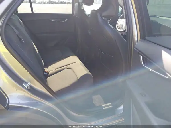 KNDCP3LE3S5235502 2025 KIA NIRO - Image 8