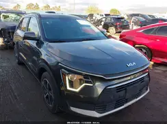 KNDCP3LE3S5254969 2025 KIA NIRO
