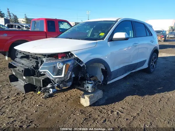 KNDCP3LE3S5287549 2025 KIA NIRO - Image 2