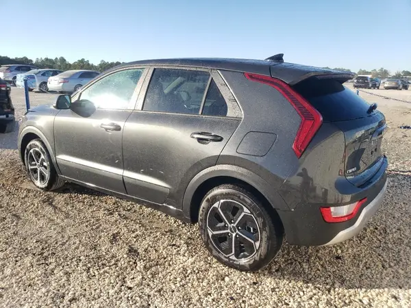 KNDCP3LE3T5318851 2026 KIA NIRO - Image 2