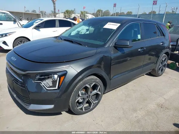 KNDCP3LE3T5327534 2026 KIA NIRO - Image 2