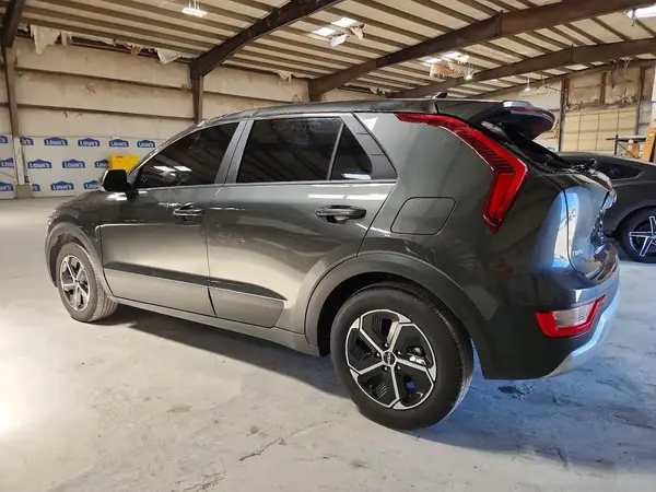 KNDCP3LE3T5332510 2026 KIA NIRO - Image 2