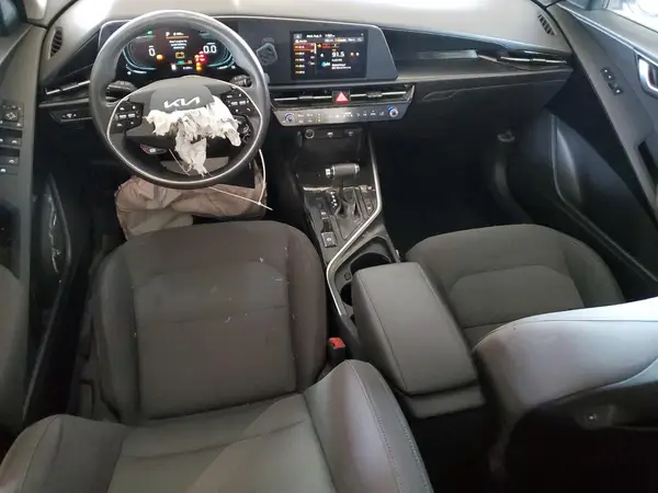 KNDCP3LE4P5082796 2023 KIA NIRO - Image 8
