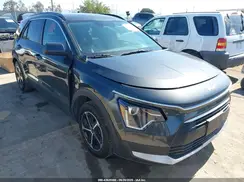 KNDCP3LE4P5084838 2023 KIA NIRO