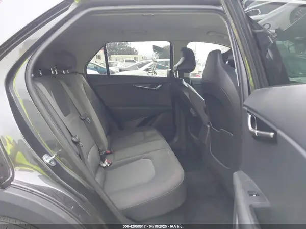 KNDCP3LE4P5084838 2023 KIA NIRO - Image 8