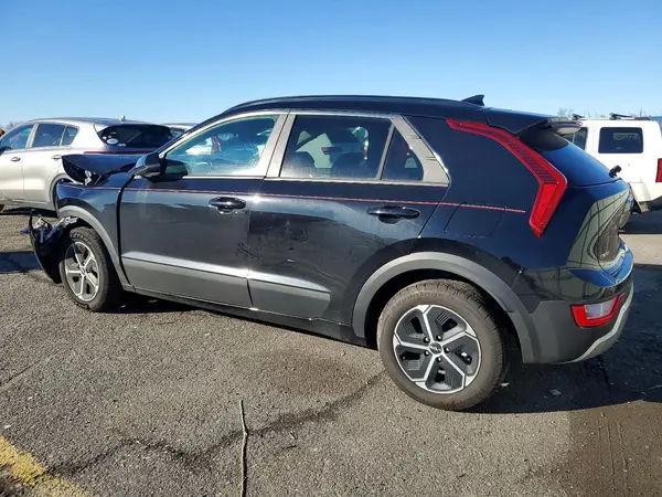 KNDCP3LE4P5099159 2023 KIA NIRO - Image 2
