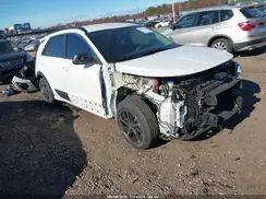 KNDCP3LE4R5155653 2024 KIA NIRO