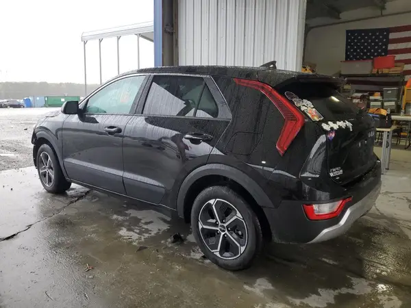 KNDCP3LE4S5257055 2025 KIA NIRO - Image 2